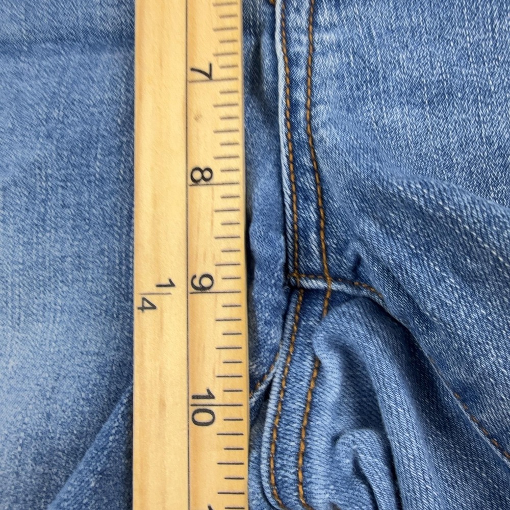 Seven7 Shorts Womens 6 Blue Denim Cutoff Raw Hem Stretch 5 Pocket Casual Summer - Picture 3 of 10